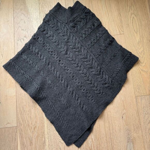 Aran Craft Aran Cape Poncho Sweater Women Medium Large Gray 100% Wool Cable Knit - Picture 5 of 5